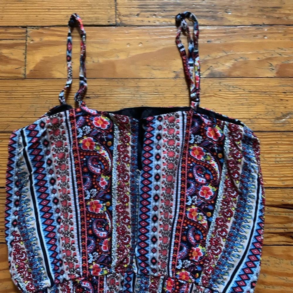 SALE! 😎 Sans Souci Vibrant Patterned Jumpsuit Size XS - Picture 10 of 14